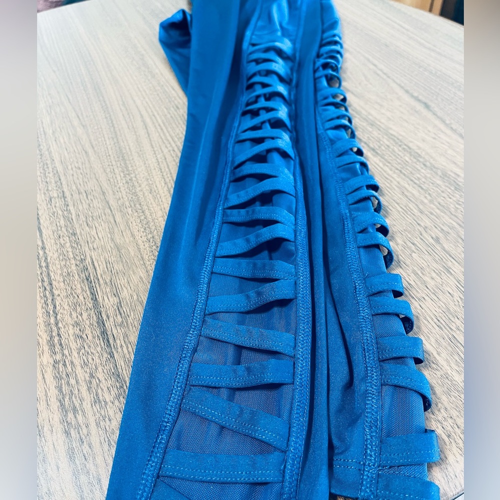 Avia Women's Leggings in Vibrant Blue - Picture 5 of 8